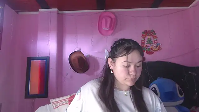 NikkiRous  online show from 09-09-25, 12:48