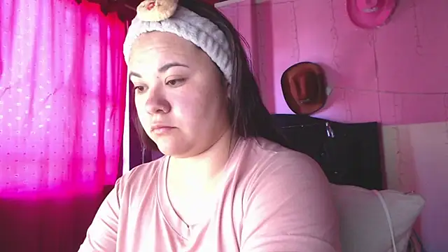 NikkiRous  online show from 02-28-26, 12:28