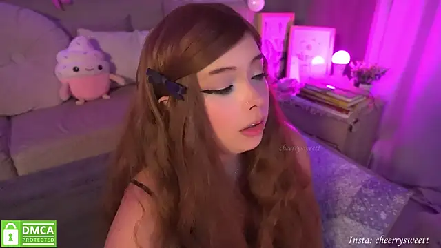 Cheerrysweett online show from 12-14-25, 01:00