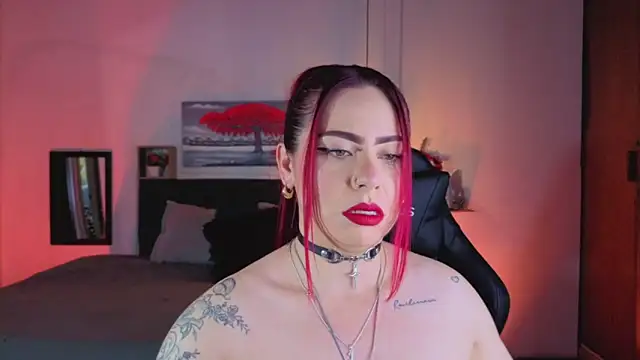 Snapshot of Dulce_charlottee chatting on 04-22-26, 07:37 Dulce charlottee online show from 04-22-26, 07:37