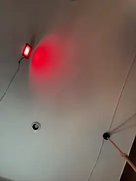 Ema azel online show from 10-31-25, 01:45