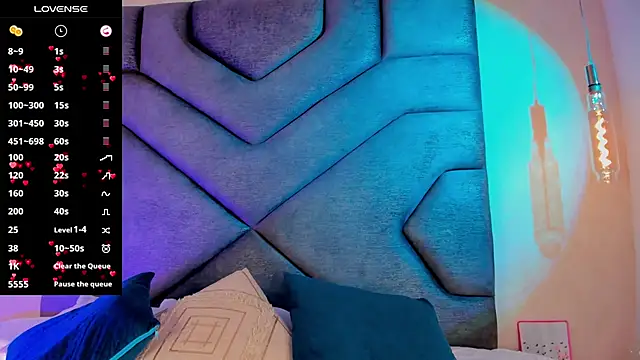 AilishBenson online show from 11-06-25, 07:26