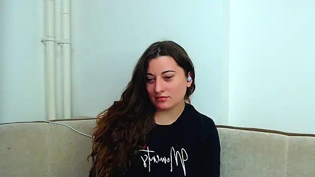 Helen Adams  online show from 12-09-24, 01:45