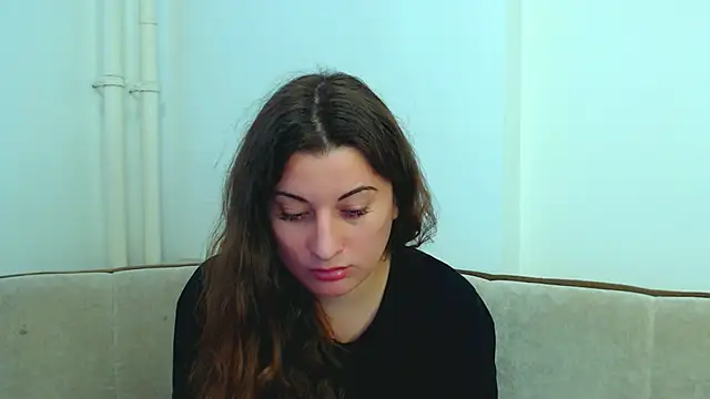 Helen Adams  online show from 12-17-24, 10:44