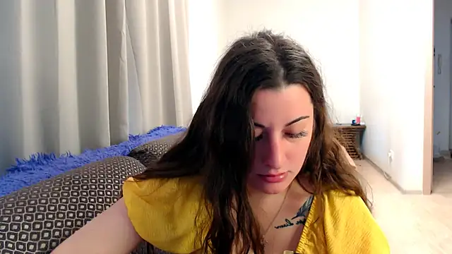 Helen Adams  online show from 05-15-26, 05:47