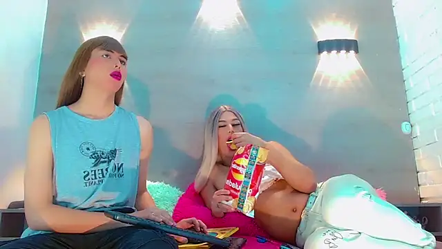 Daniela Pink  online show from 02-01-25, 08:47