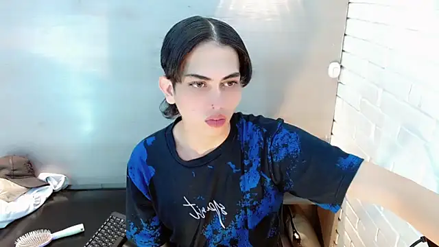 Daniela Pink  online show from 09-12-25, 08:31