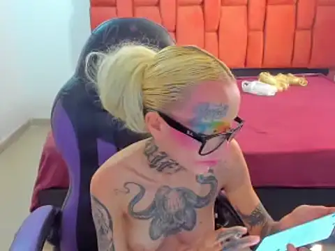 barbara anal squirt  online show from 02-20-25, 04:36