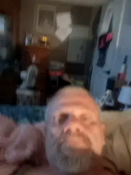 Snapshot of MagicAdmiralty5 chatting on 11-11-25, 02:44 MagicAdmiralty5 online show from 11-11-25, 02:44