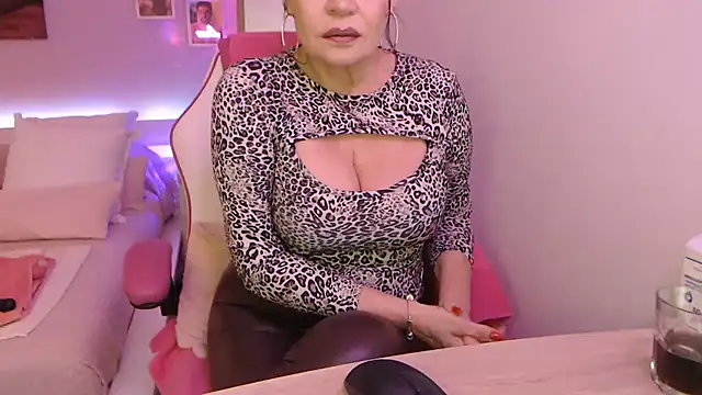 aubade246 online show from 03-20-25, 04:42