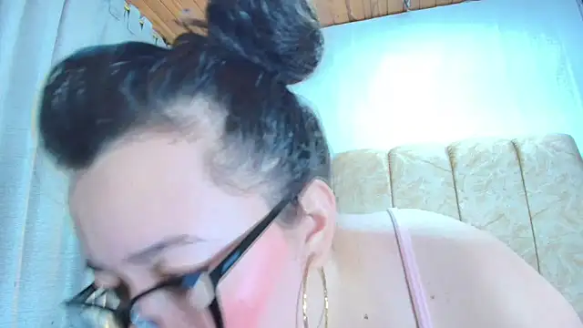 Zoe Curvy online show from 11-07-25, 12:27