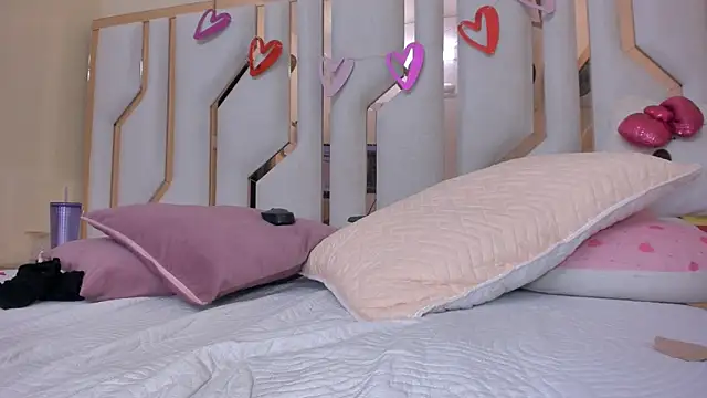 TifanyChill online show from 02-21-25, 10:59