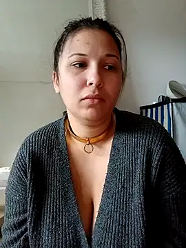 Snapshot of minette-sexy chatting on 12-24-24, 10:11 minette-sexy online show from 12-24-24, 10:11