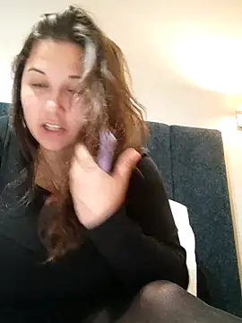 Snapshot of minette-sexy chatting on 03-05-25, 09:48 minette-sexy online show from 03-05-25, 09:48