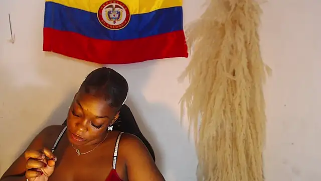 keilysofia online show from 09-08-25, 04:28