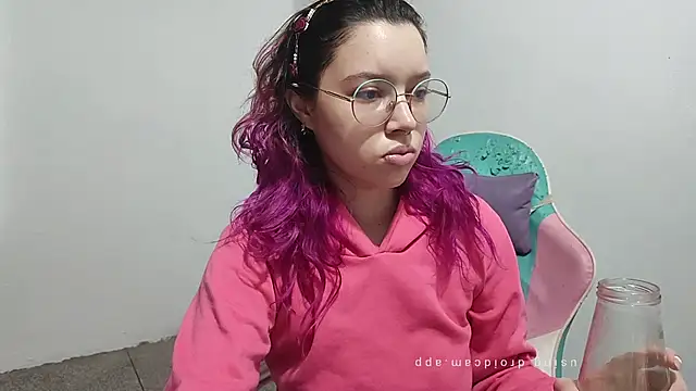 WandaDoll online show from 12-15-25, 12:09