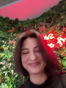 Snapshot of BabeRainbow chatting on 01-06-25, 12:24 BabeRainbow online show from 01-06-25, 12:24