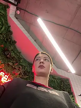 Snapshot of BabeRainbow chatting on 03-02-25, 10:14 BabeRainbow online show from 03-02-25, 10:14