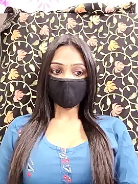 Yours-Bebo online show from 02-18-25, 06:47