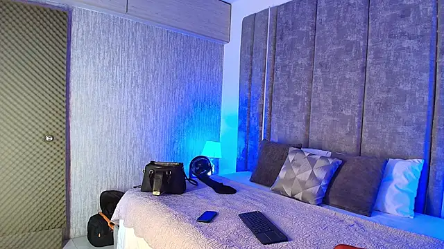 Snapshot of GiselOrtiz chatting on 05-23-26, 10:41 GiselOrtiz online show from 05-23-26, 10:41