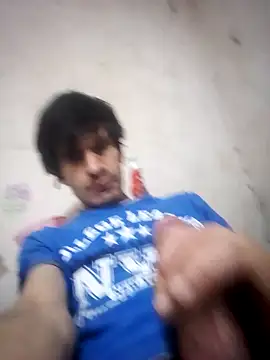 Snapshot of sexlockoxxx chatting on 03-10-25, 08:15 sexlockoxxx online show from 03-10-25, 08:15