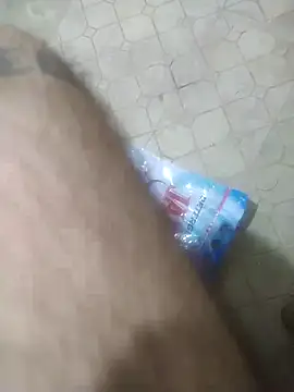 Snapshot of sexlockoxxx chatting on 10-07-25, 12:30 sexlockoxxx online show from 10-07-25, 12:30