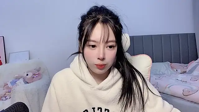 Snapshot of stellar-BB chatting on 12-16-24, 08:05 stellar-BB online show from 12-16-24, 08:05