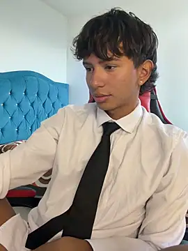 Leonarrrd 01 online show from 12-01-25, 09:53