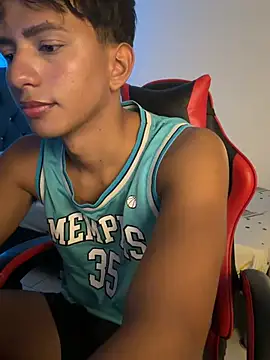 Leonarrrd 01 online show from 02-25-26, 11:36