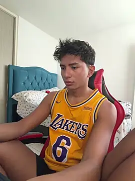 Leonarrrd 01 online show from 04-09-26, 08:14