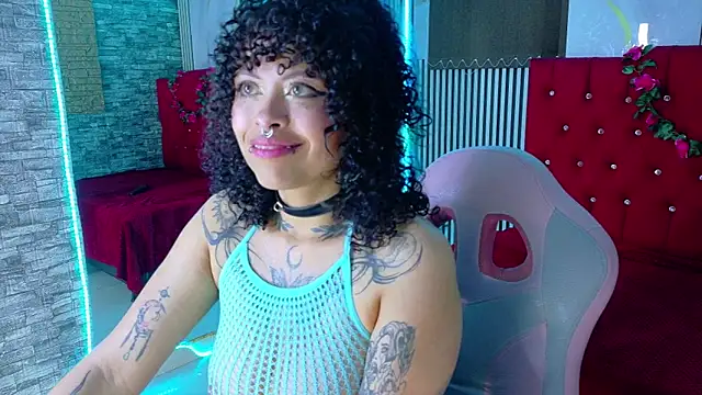 miahernadez303av online show from 04-07-26, 03:18