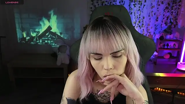 Kerry Kirk online show from 04-03-26, 09:57