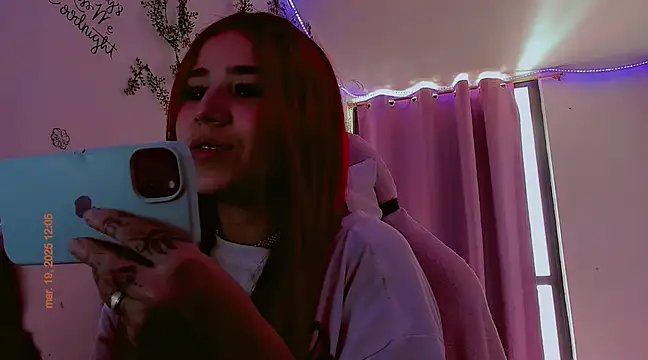 Snapshot of madisonx17 chatting on 03-19-25, 05:06 madisonx17 online show from 03-19-25, 05:06