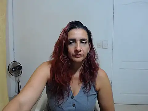 xulay11 online show from 12-29-24, 06:14