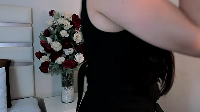 CamilaSofiia online show from 02-22-25, 02:06