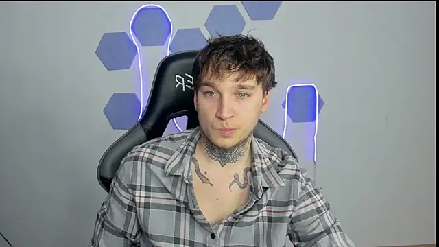 Chris Tyson online show from 12-17-24, 12:34