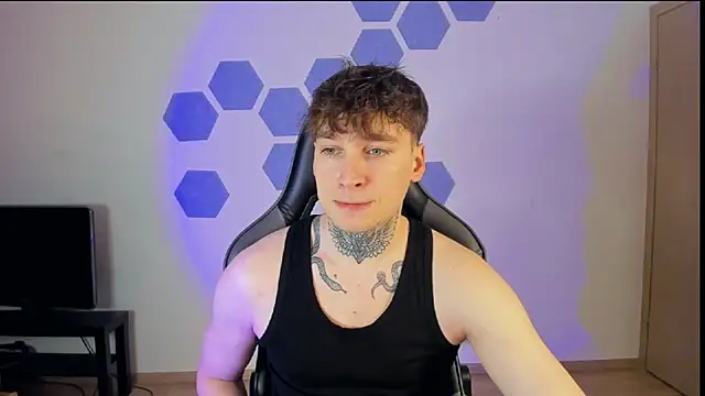 Chris Tyson online show from 03-04-25, 04:27