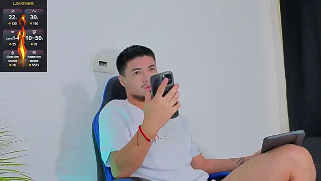 EdwardRoss  online show from 11-27-25, 09:06