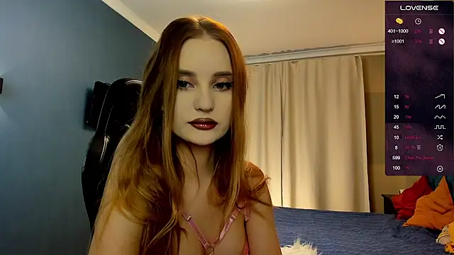 Snapshot of Ria_Woodss chatting on 03-17-25, 06:42 Ria Woodss online show from 03-17-25, 06:42