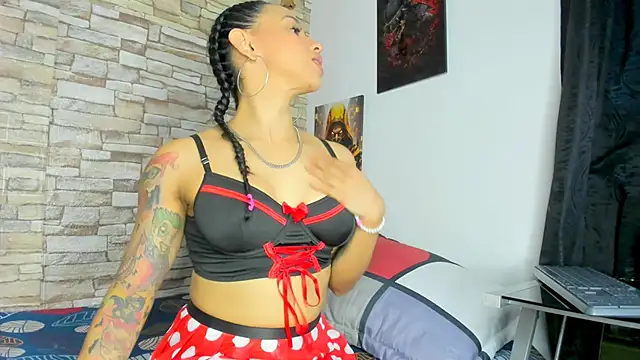 kaiagerbes3 online show from 10-24-25, 10:39