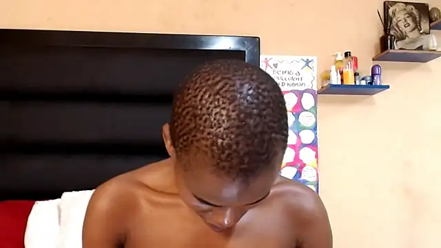 Snapshot of LongPussyLipsxx chatting on 01-13-25, 08:47 LongPussyLipsxx online show from 01-13-25, 08:47