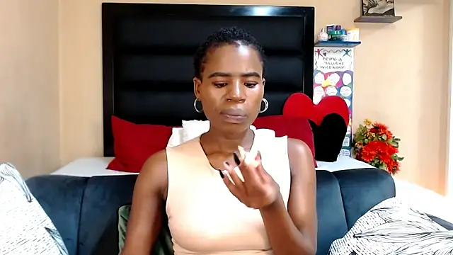 Snapshot of LongPussyLipsxx chatting on 03-22-25, 04:58 LongPussyLipsxx online show from 03-22-25, 04:58