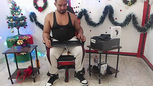 KalethBigDick online show from 11-30-25, 05:22