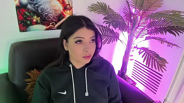 Snapshot of Miia_Thompsonn chatting on 12-03-24, 03:09 Miia Thompsonn online show from 12-03-24, 03:09