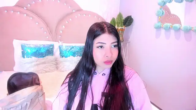 Snapshot of Miia_Thompsonn chatting on 10-18-25, 03:31 Miia Thompsonn online show from 10-18-25, 03:31