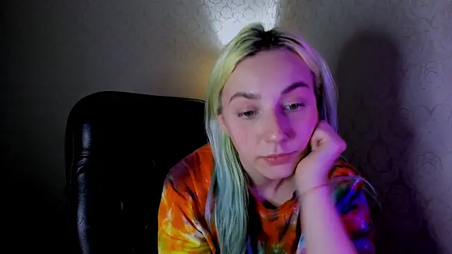 coraline meow online show from 12-13-24, 09:13