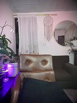 Snapshot of haiiley_more chatting on 04-04-26, 01:26 haiiley more online show from 04-04-26, 01:26