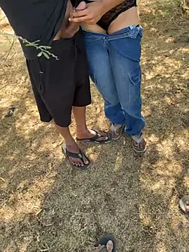 Miss  Malaika online show from 03-25-26, 09:37