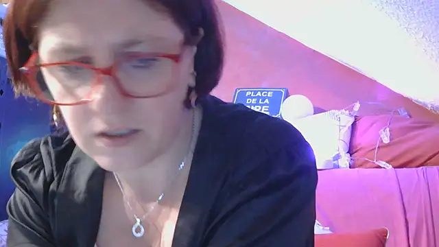 Snapshot of lanax chatting on 06-03-26, 11:13 lanax online show from 06-03-26, 11:13
