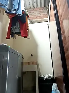 AlejoKhalifa  online show from 11-11-25, 10:37